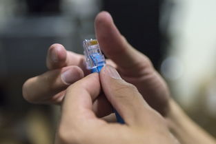 長城寬帶澄清 退出部分市場傳言不實(shí)，將繼續(xù)提供互聯(lián)網(wǎng)接入服務(wù)